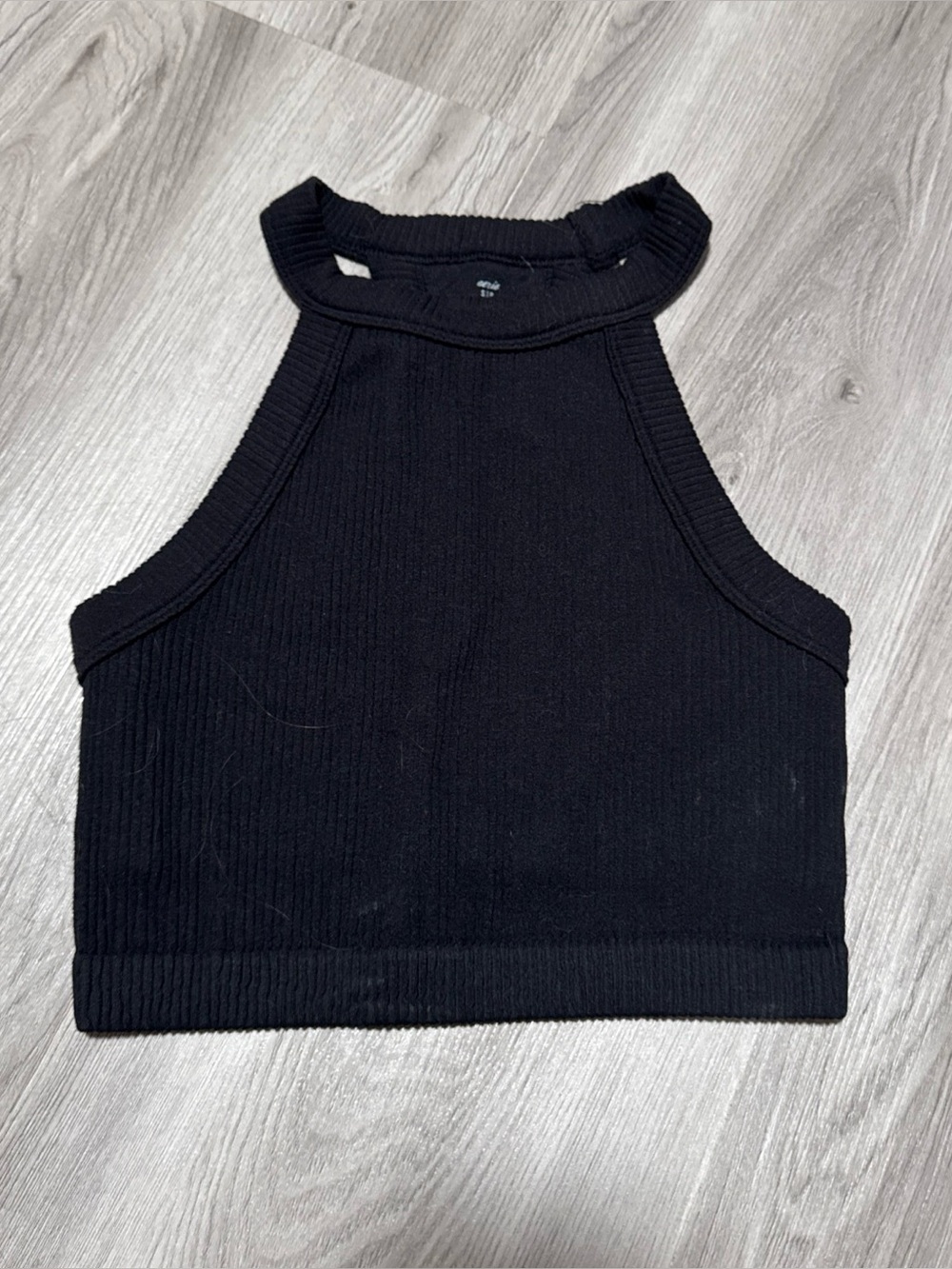 Aerie Super Chill Seamless High Neck Bra Top Size Small Black